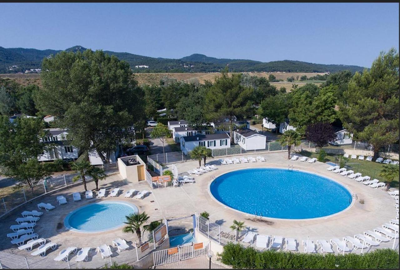 Camping Domaine Des Iscles La Roque-d'Antheron Ngoại thất bức ảnh