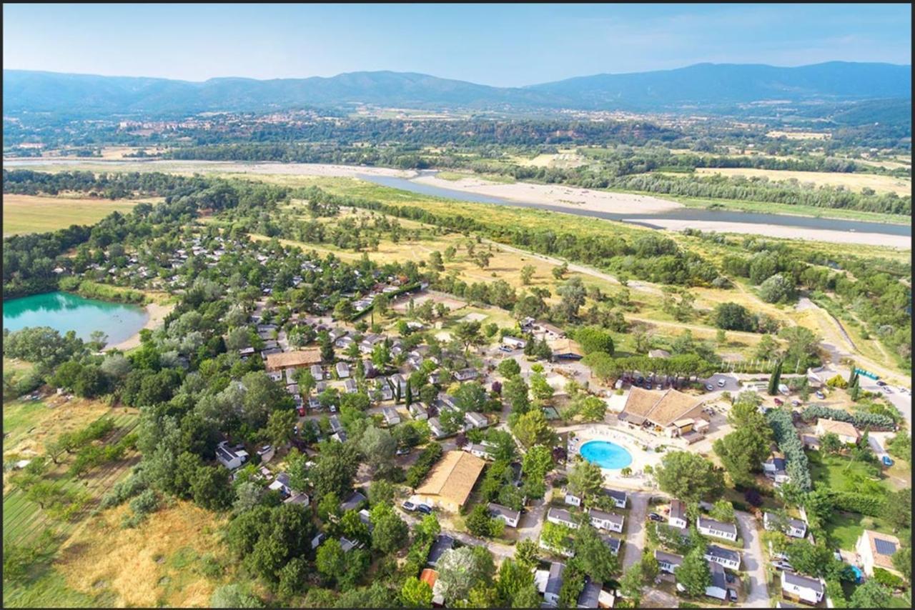 Camping Domaine Des Iscles La Roque-d'Antheron Ngoại thất bức ảnh