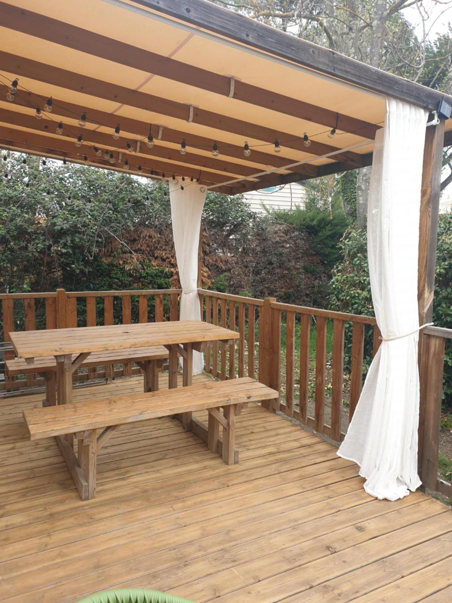 Camping Domaine Des Iscles La Roque-d'Antheron Ngoại thất bức ảnh
